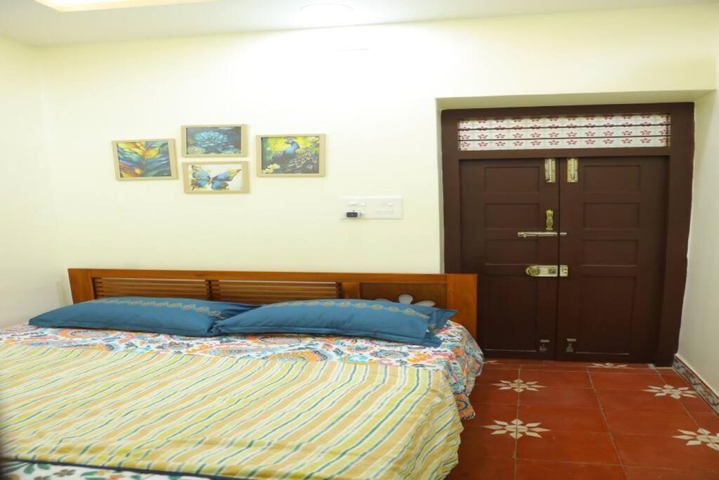Heritage Home With 2 Bed/2 Bath With Kitchen In A Residential Neighborhood. Madurai Eksteriør billede