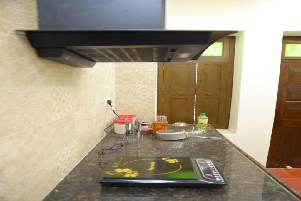 Heritage Home With 2 Bed/2 Bath With Kitchen In A Residential Neighborhood. Madurai Eksteriør billede