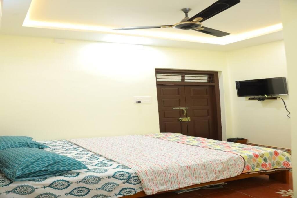 Heritage Home With 2 Bed/2 Bath With Kitchen In A Residential Neighborhood. Madurai Eksteriør billede