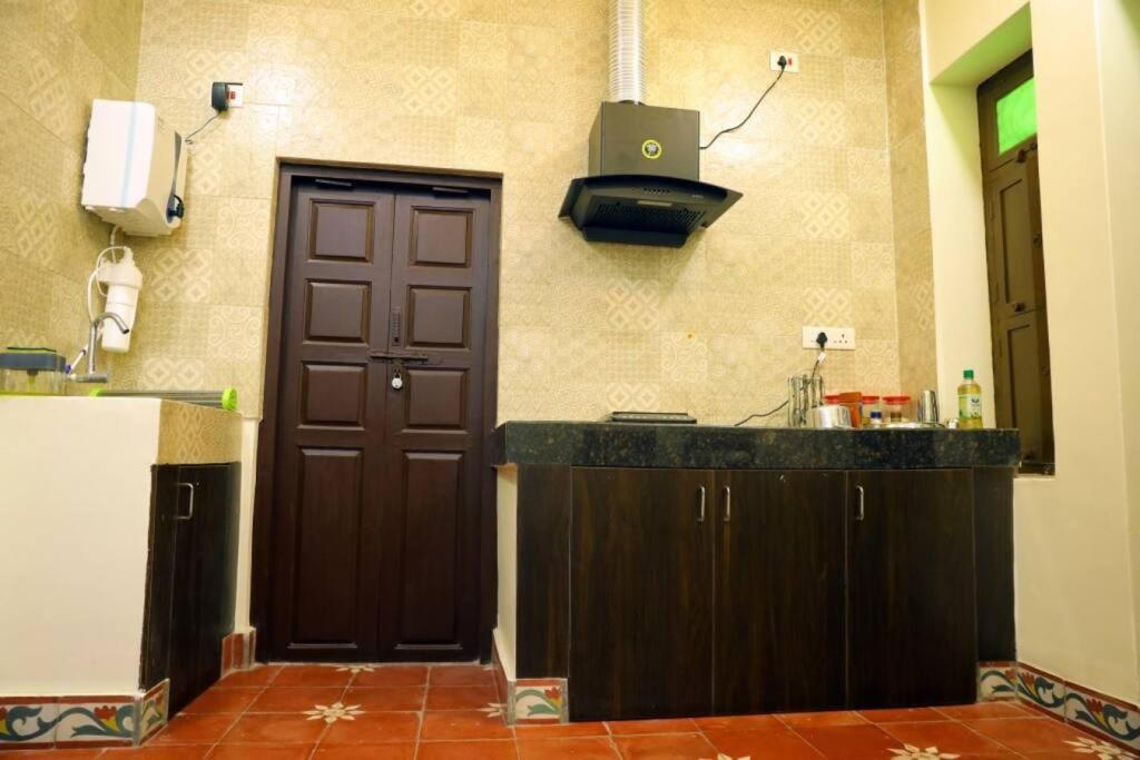 Heritage Home With 2 Bed/2 Bath With Kitchen In A Residential Neighborhood. Madurai Eksteriør billede