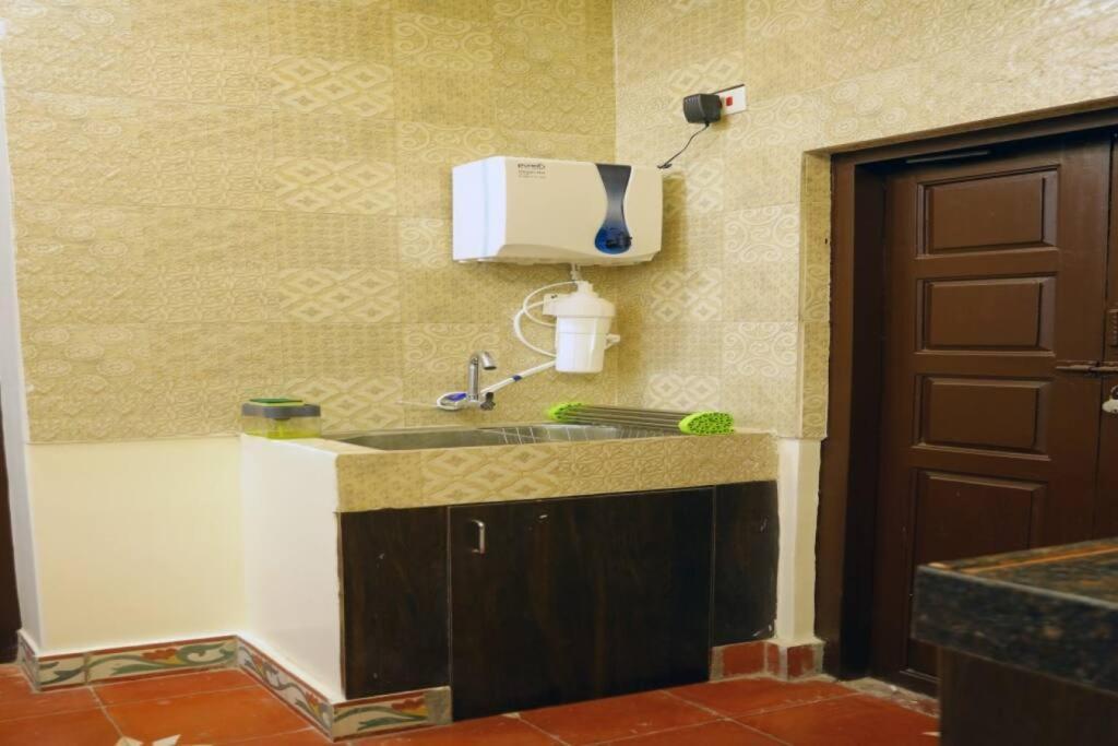 Heritage Home With 2 Bed/2 Bath With Kitchen In A Residential Neighborhood. Madurai Eksteriør billede